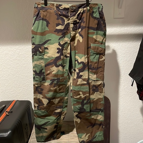 Other - Camouflage Cargo Pants